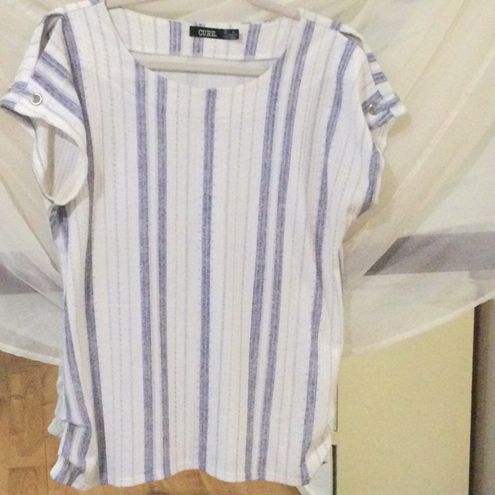 Cute lightweight tee